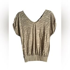 Express Tan Boxy Cap Sleeve Blouse size S